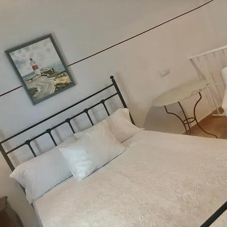 莫拉达艾默萨酒店 酒店 2*