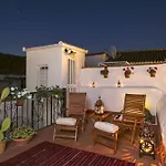 La Morada Mas Hermosa Hotel 2*